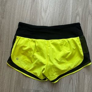 Lululemon Mind over Miles Sz 6